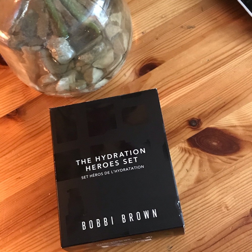 Bobbi Brown The Hydration Heroes Set